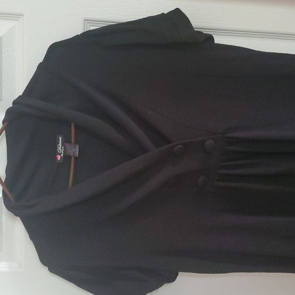 Cute black dress. - Picture 2 of 3